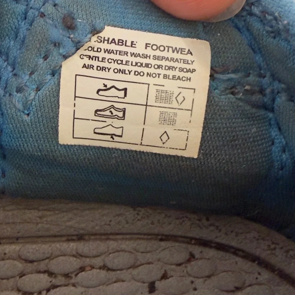 Keen Kids Newport H2 Water Hiking Sandals Size 5 Brilliant Blue Washable Comfort